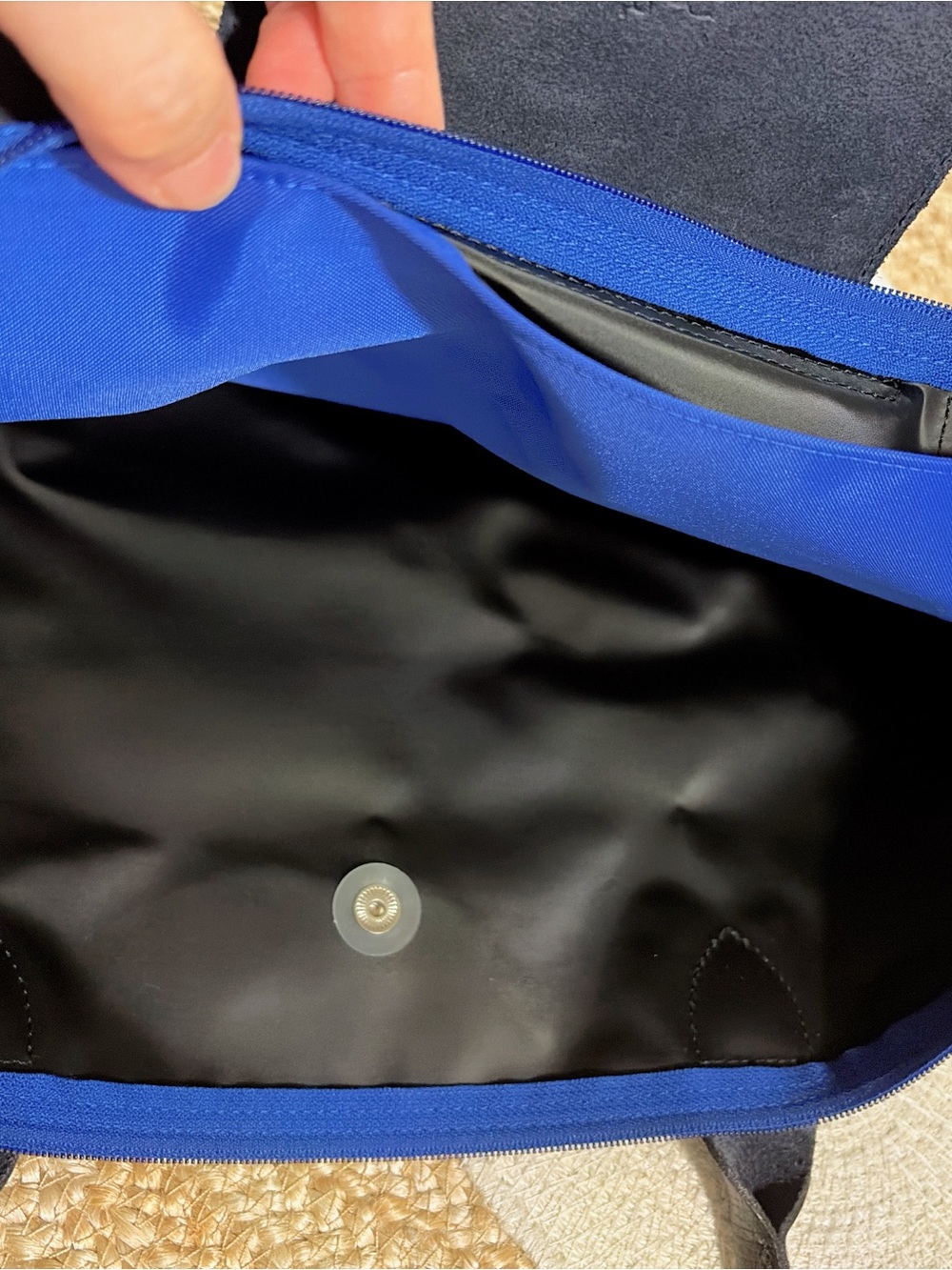 (NWOT)Longchamp limited edition Blue and Black PARIS Logo Tote - Picture 4 of 5